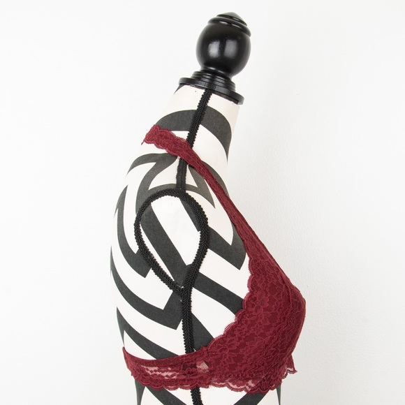 NWOT Gilly Hicks Lace Halter Bralette - Picture 2 of 9